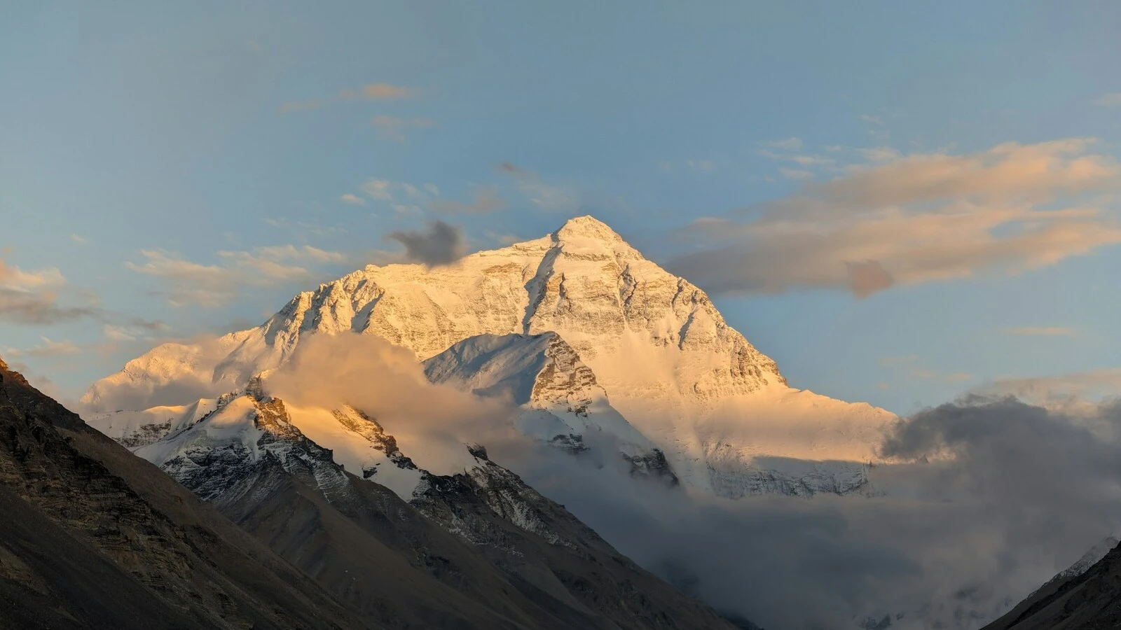 mount everent view from tibet